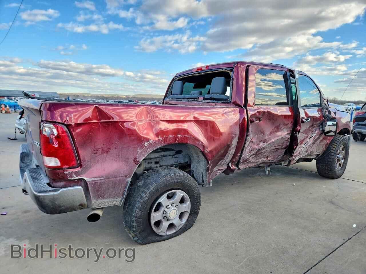 2017 RAM All Models - VIN: 3C6UR5DL5HG663992 - Фото 3