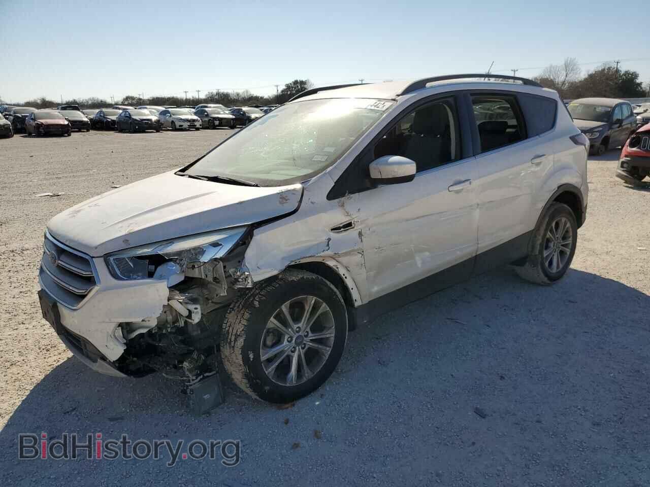Фотография 1FMCU0GD4HUB57704 - FORD ESCAPE 2017