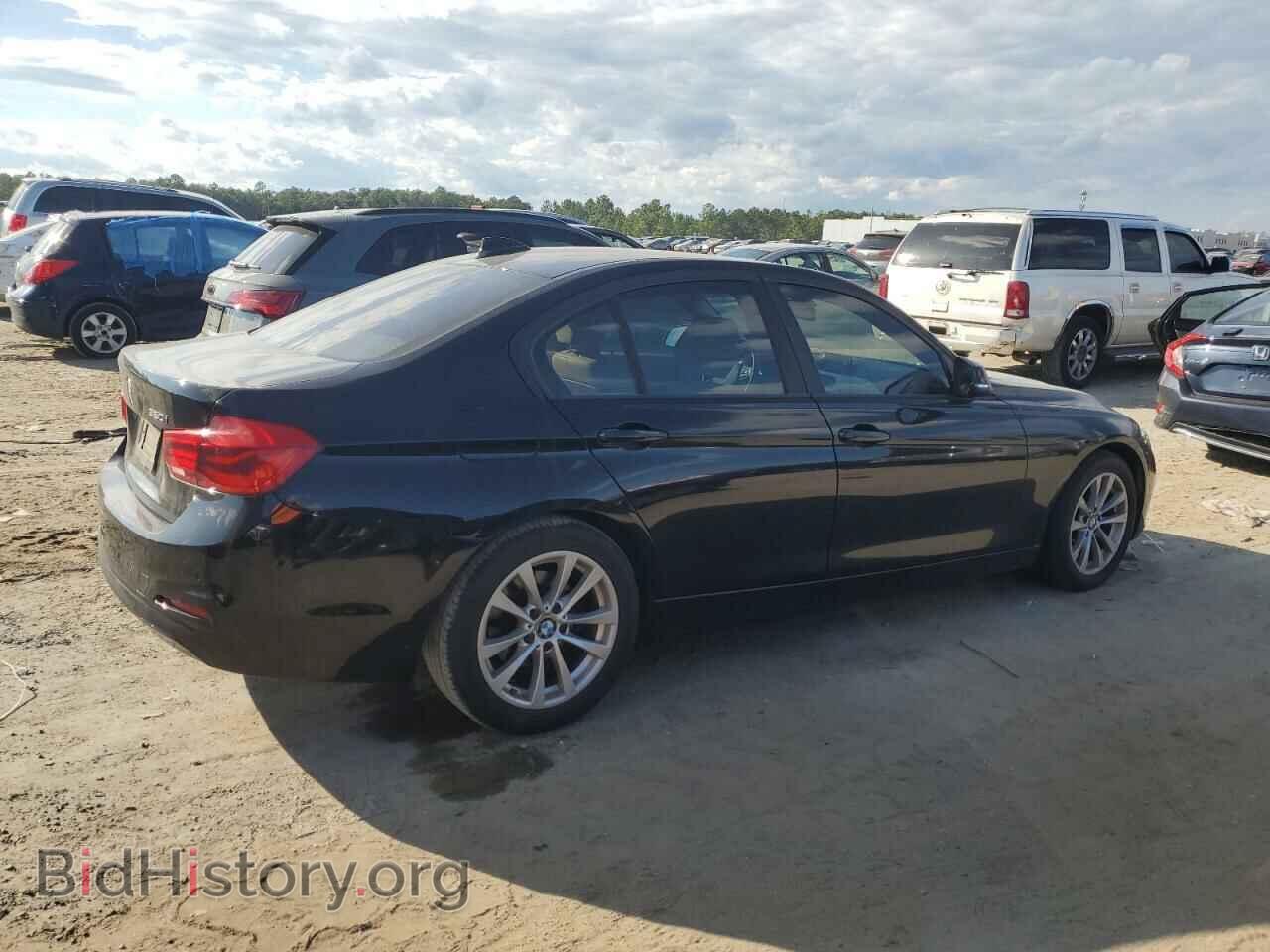 2016 BMW 3 SERIES - VIN: WBA8E1G51GNT35368 - Фото 3