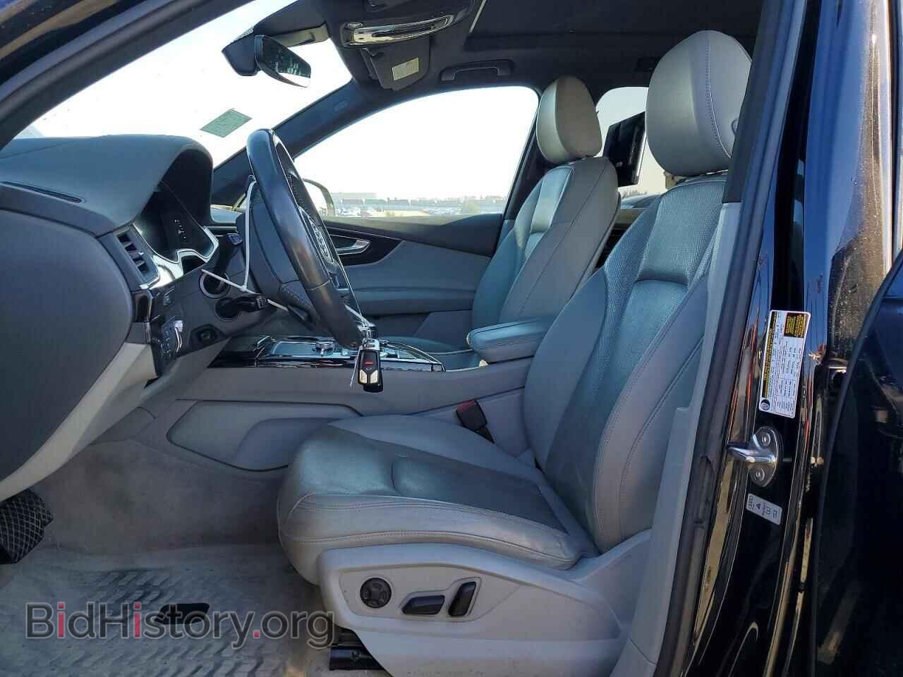 2017 AUDI Q7 - VIN: WA1VAAF76HD028476 - Фото 7