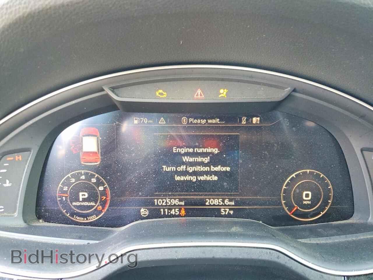2017 AUDI Q7 - VIN: WA1VAAF76HD028476 - Фото 9