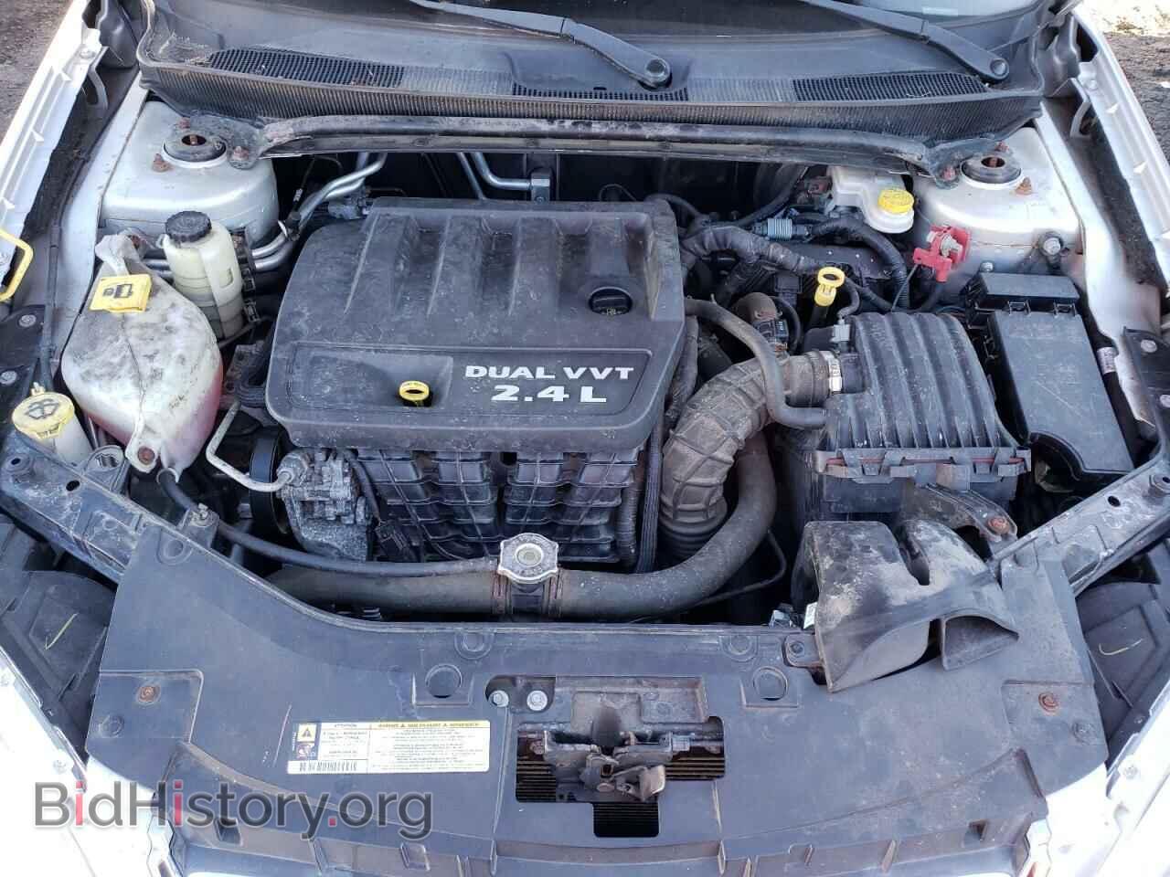 2012 CHRYSLER 200 - VIN: 1C3CCBAB2CN100452 - Фото 11