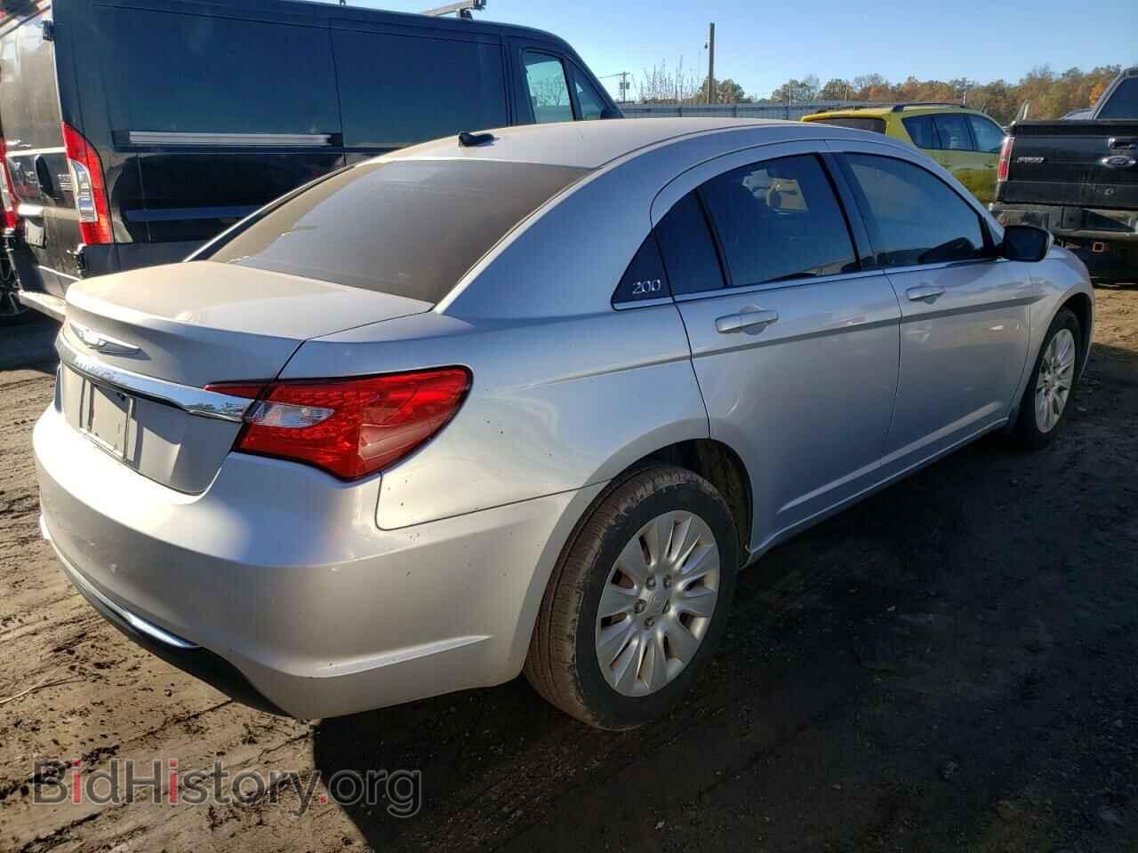 2012 CHRYSLER 200 - VIN: 1C3CCBAB2CN100452 - Фото 3