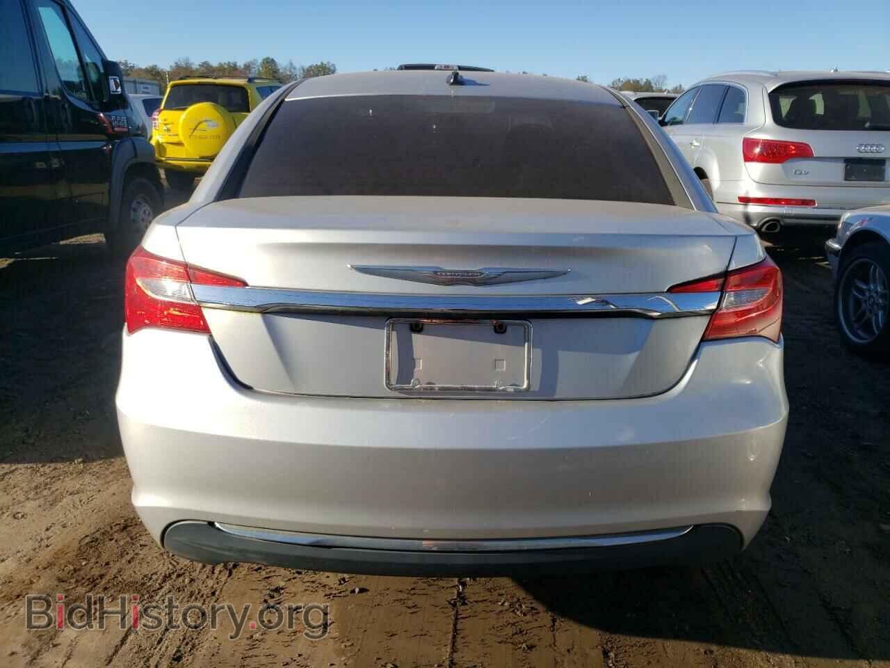 2012 CHRYSLER 200 - VIN: 1C3CCBAB2CN100452 - Фото 6