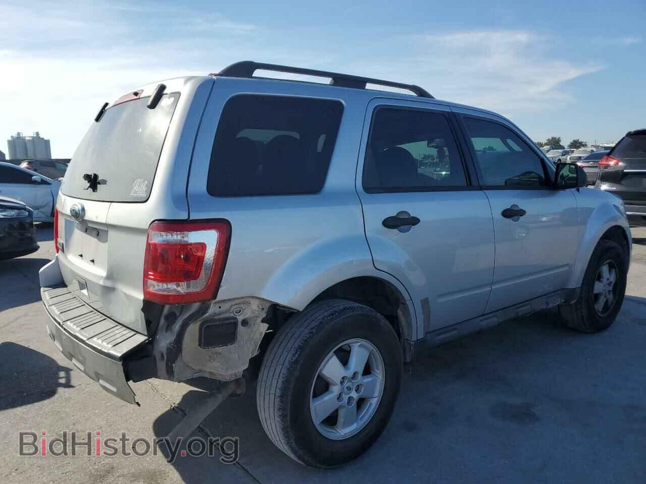 2010 FORD ESCAPE - VIN: 1FMCU0D79AKD08066 - Фото 3