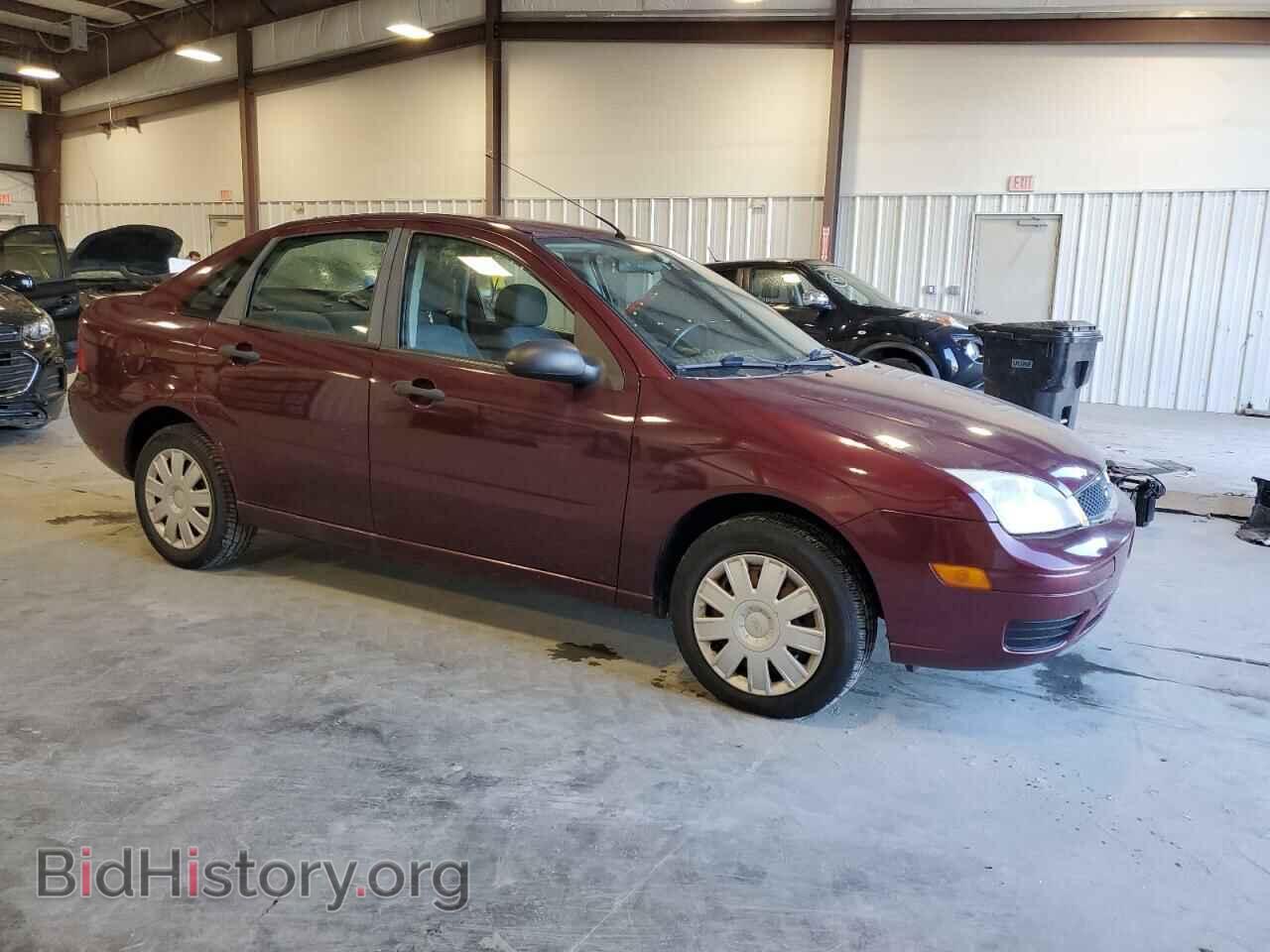 2007 FORD FOCUS - VIN: 1FAFP34N97W324770 - Фото 4
