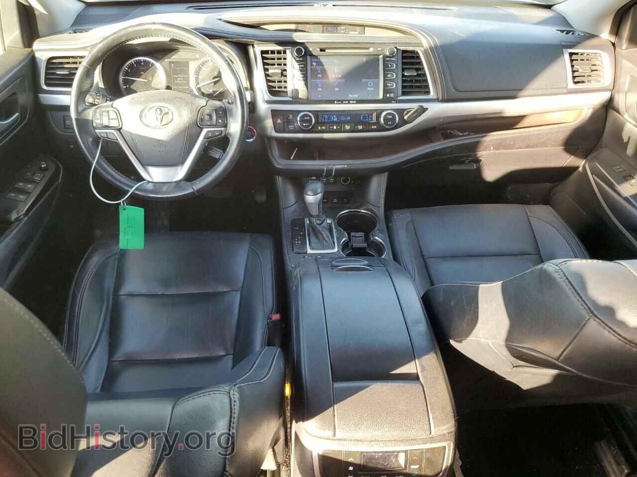 2017 TOYOTA HIGHLANDER - VIN: 5TDJZRFH2HS383623 - Фото 8