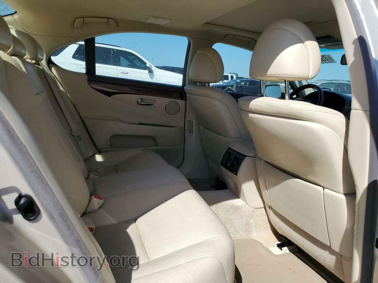 2012 LEXUS LS460 - VIN: JTHBL5EF2C5109558 - Photo 10