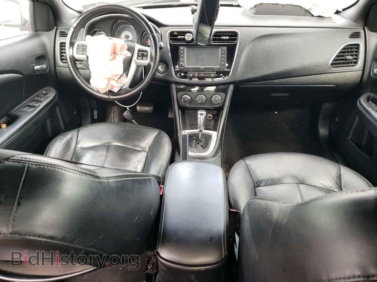 2011 CHRYSLER 200 - VIN: 1C3BC2FG5BN619462 - Фото 8