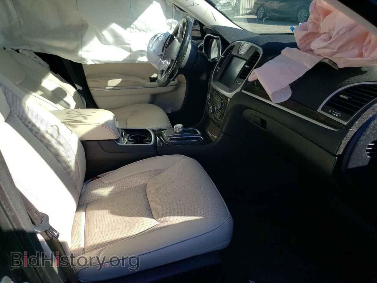2016 CHRYSLER 300 - VIN: 2C3CCAEG3GH351172 - Фото 7