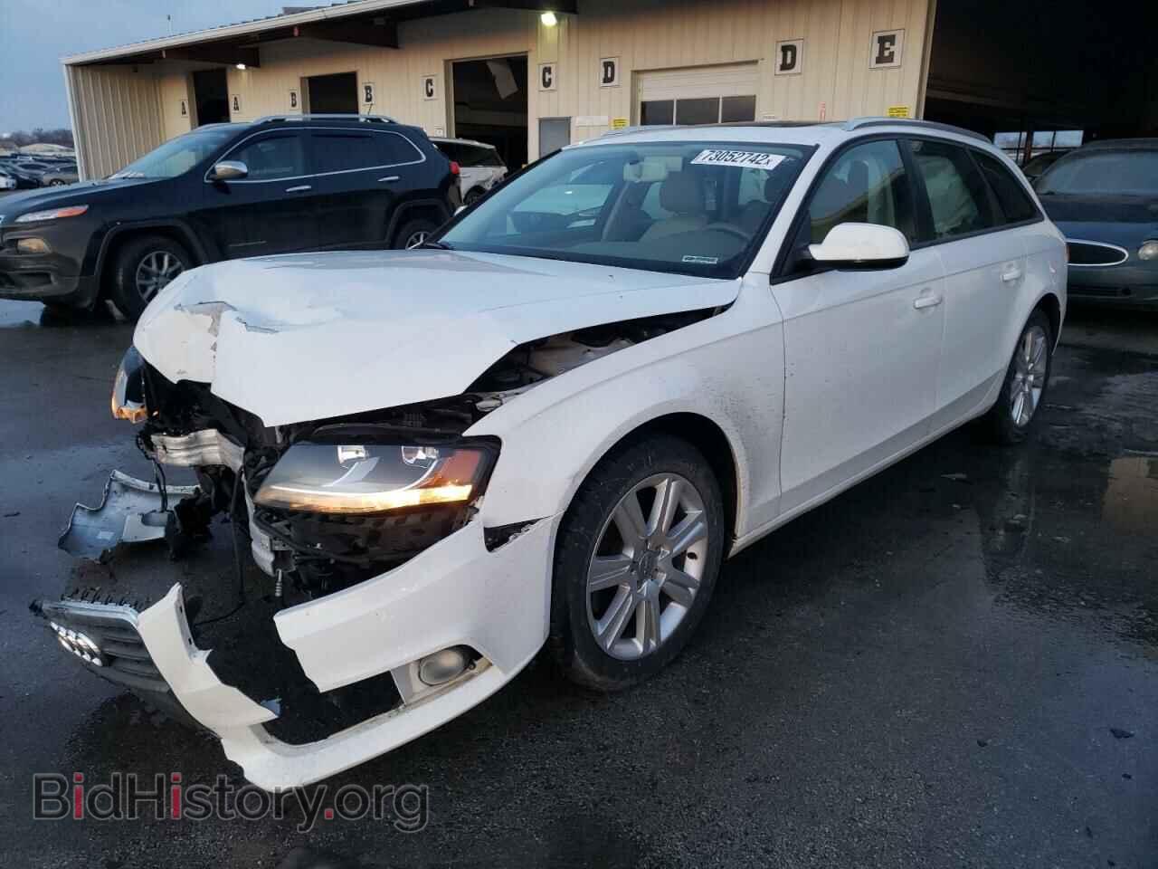 Photo WAUSFAFL4AA007380 - AUDI A4 2010