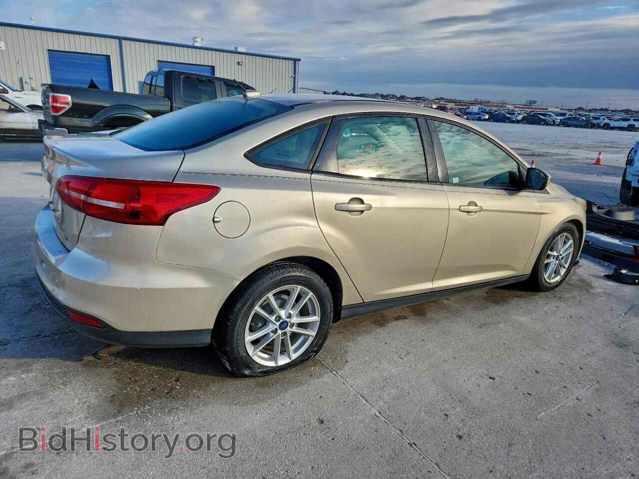 2017 FORD FOCUS - VIN: 1FADP3F23HL205092 - Фото 3