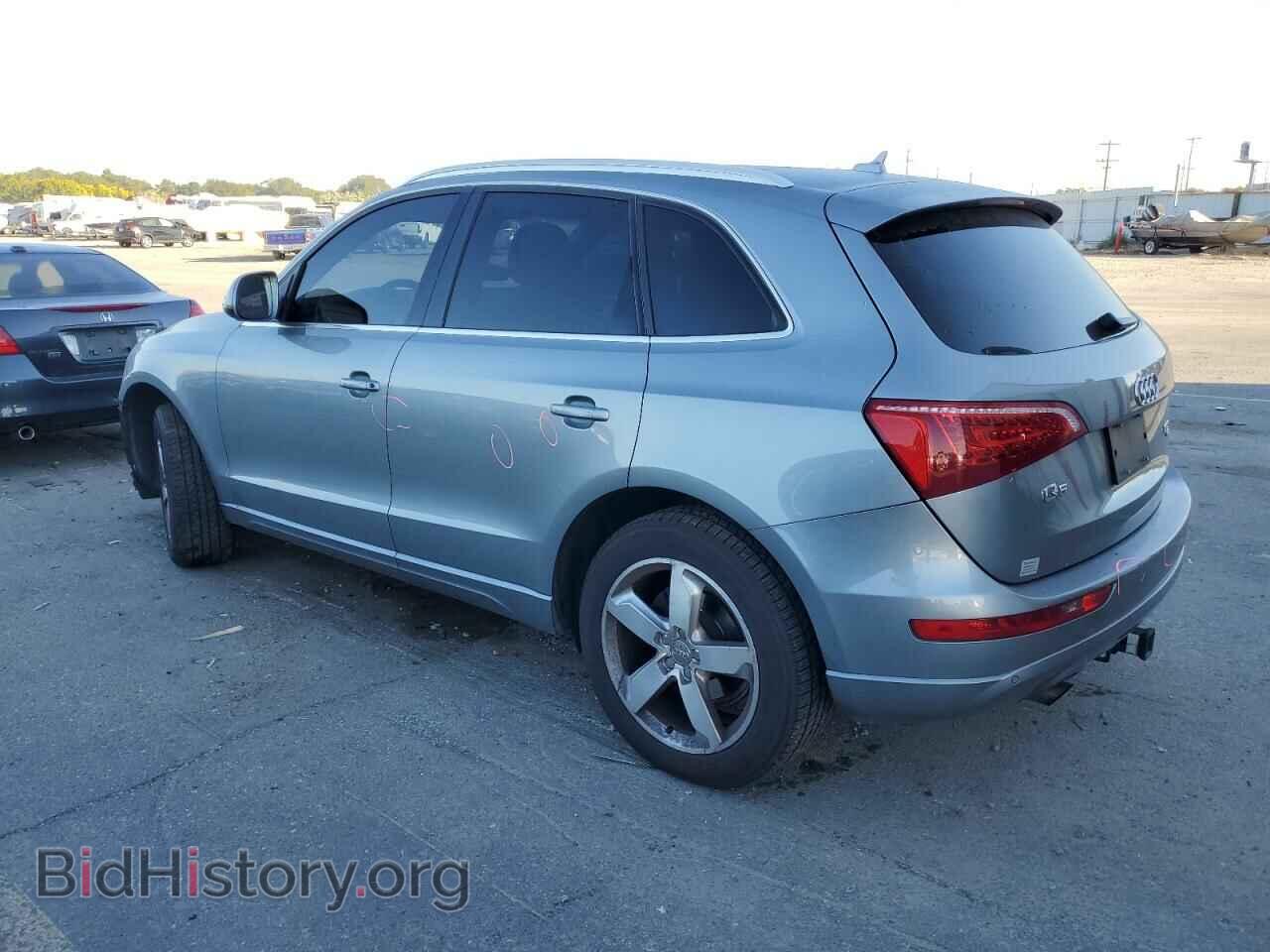 2011 AUDI Q5 - VIN: WA1LFAFP1BA033196 - Фото 2