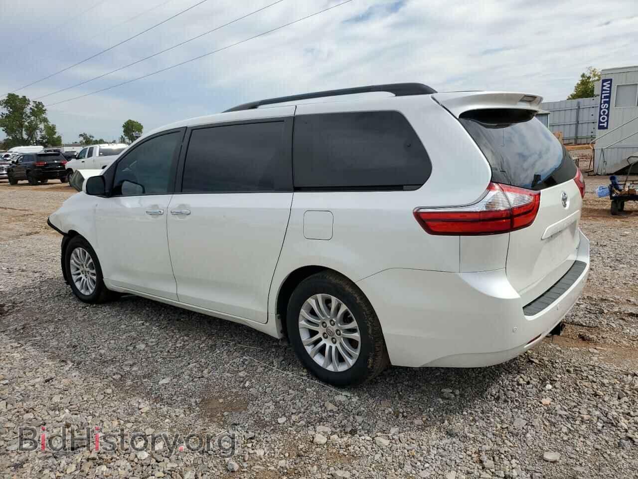 2015 TOYOTA All Models - VIN: 5TDYK3DC9FS549852 - Фото 2