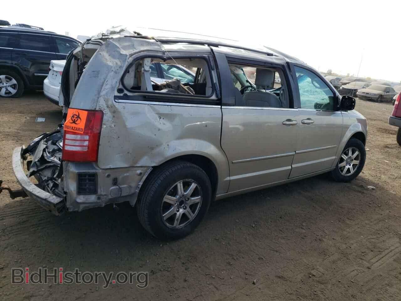 2009 CHRYSLER MINIVAN - VIN: 2A8HR54X99R603960 - Фото 3