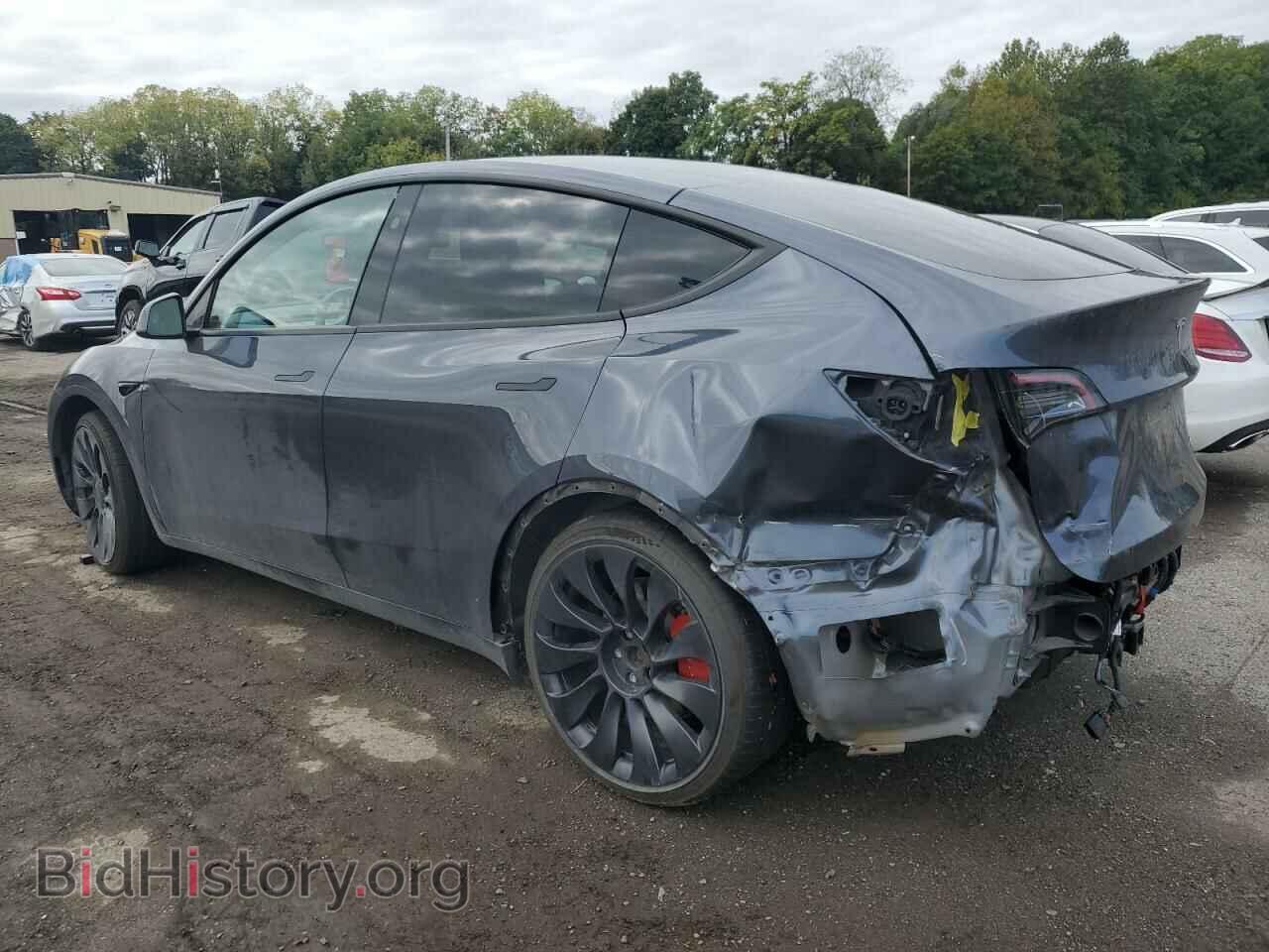 2023 TESLA MODEL Y - VIN: 7SAYGDEF0PF835999 - Фото 2