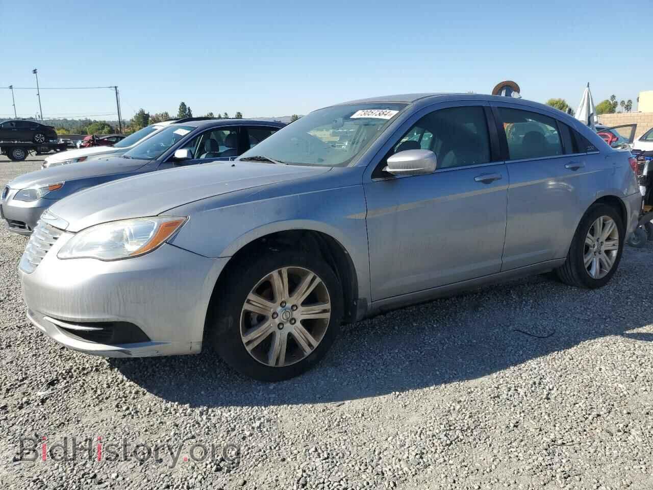Фотография 1C3CCBAB7DN640011 - CHRYSLER 200 2013