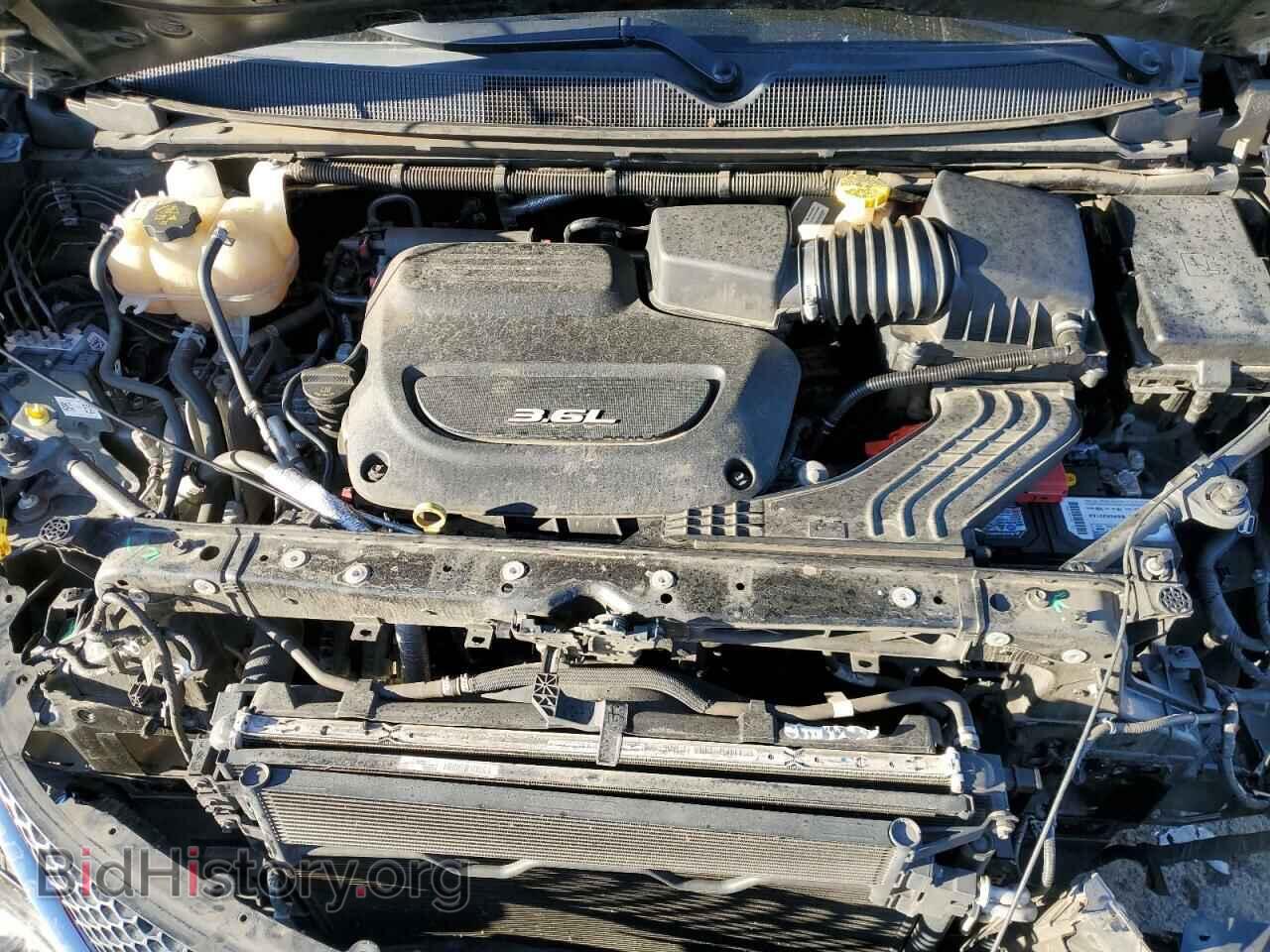 2018 CHRYSLER PACIFICA - VIN: 2C4RC1BG8JR110588 - Фото 11