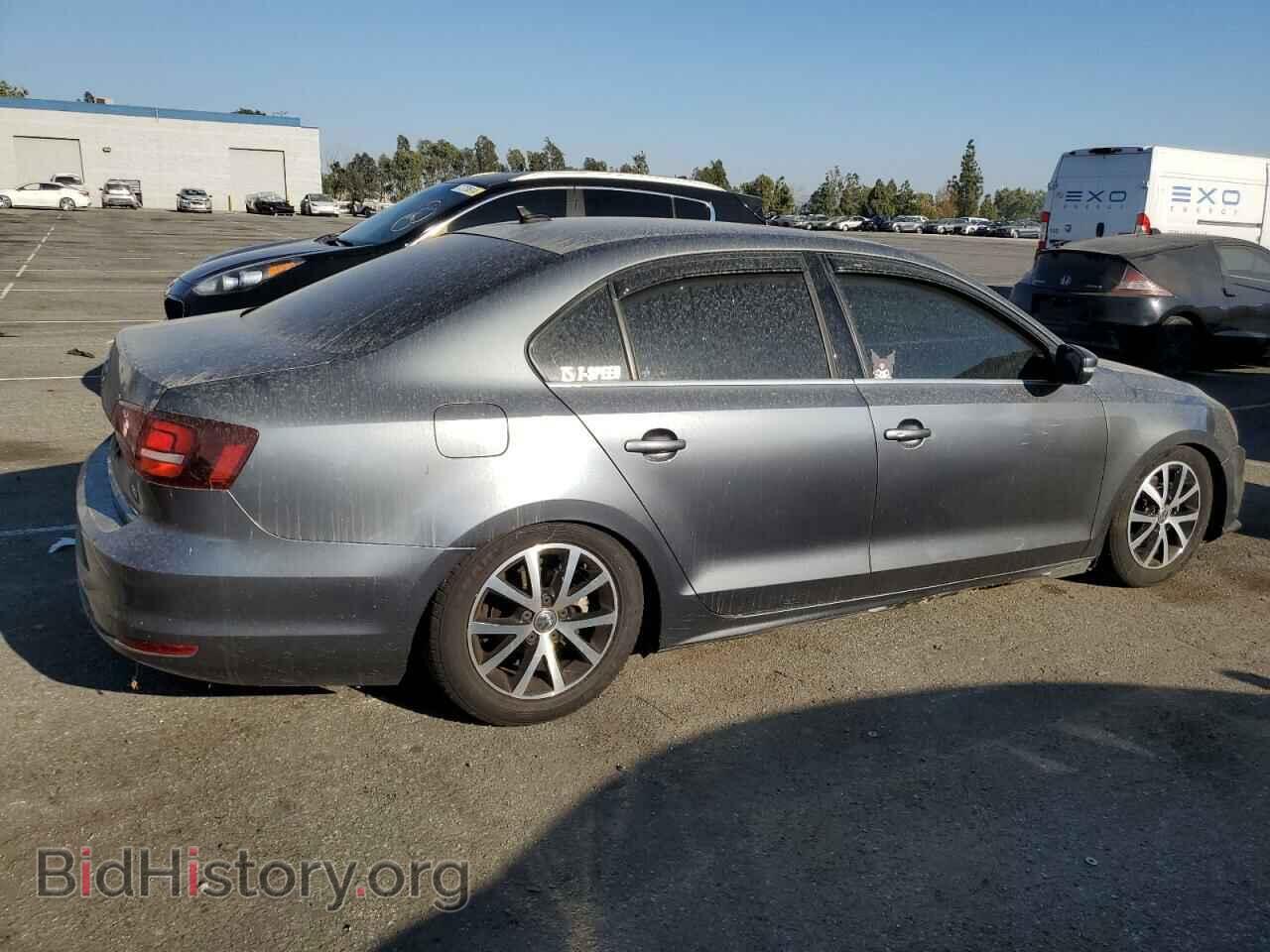 2017 VOLKSWAGEN JETTA - VIN: 3VWDB7AJ8HM371649 - Фото 3