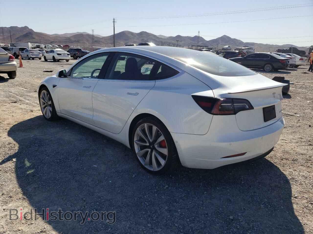 2019 TESLA MODEL 3 - VIN: 5YJ3E1EB2KF487172 - Photo 2