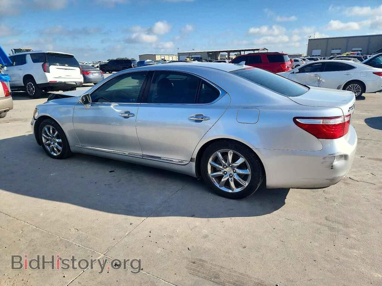 2009 LEXUS LS460 - VIN: JTHBL46F395091511 - Photo 2