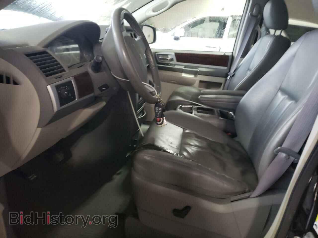 2010 CHRYSLER MINIVAN - VIN: 2A4RR5D1XAR217845 - Фото 7