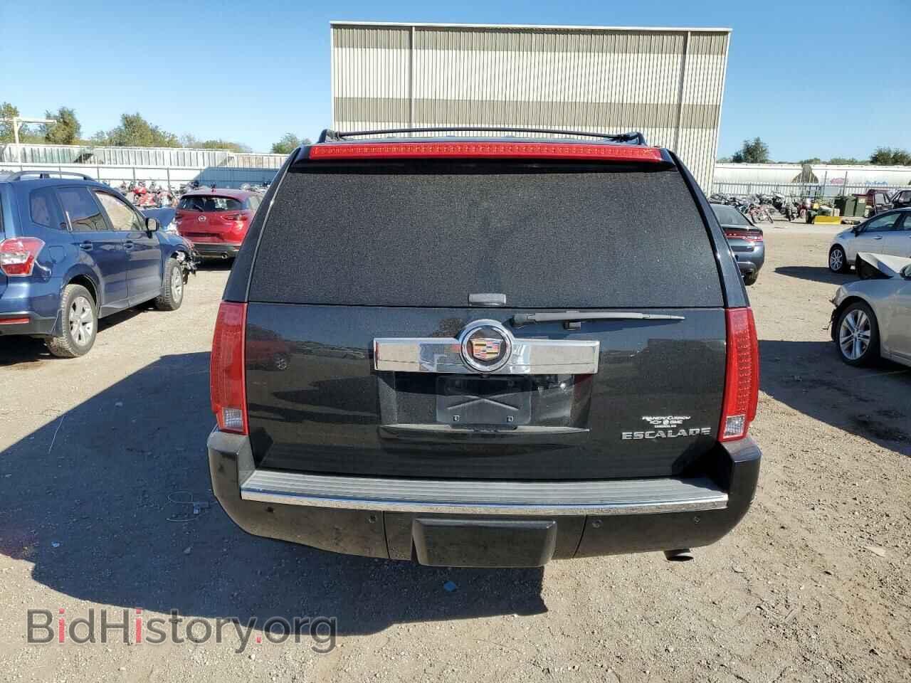 2011 CADILLAC ESCALADE - VIN: 1GYS4JEF4BR330703 - Фото 6