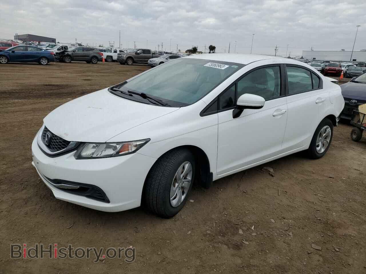 Фотография 19XFB2F54FE075819 - HONDA CIVIC 2015