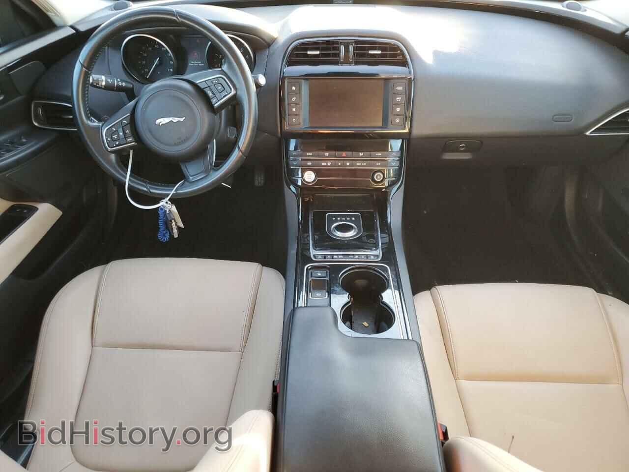 2017 JAGUAR XE - VIN: SAJAR4BGXHA972112 - Фото 8