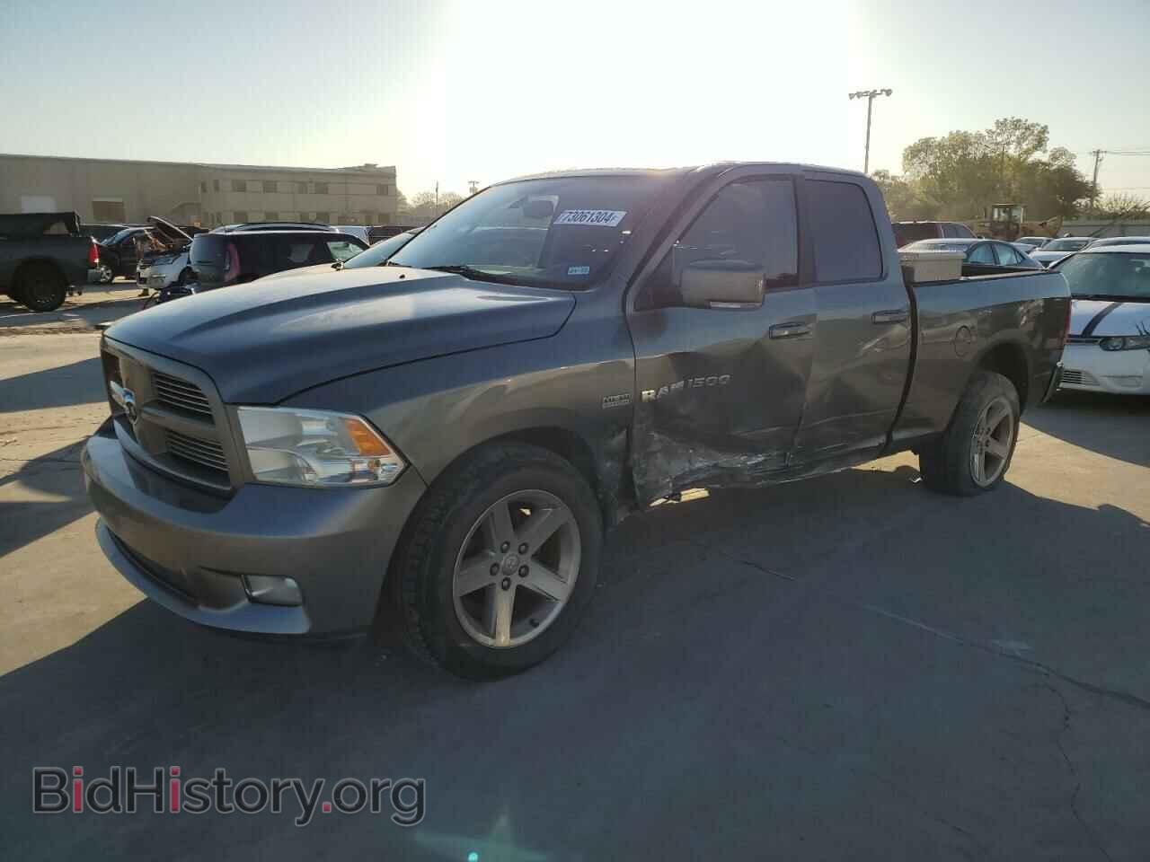 Photo 1D7RB1GT3BS657279 - DODGE All Models 2011