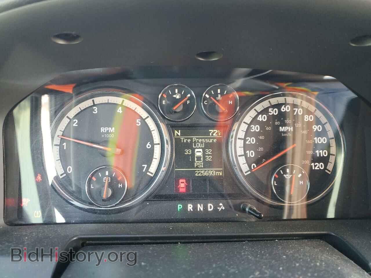 2011 DODGE All Models - VIN: 1D7RB1GT3BS657279 - Фото 9