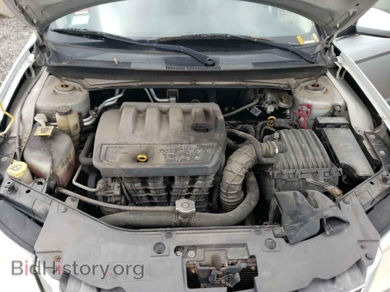 2010 CHRYSLER SEBRING - VIN: 1C3CC5FB4AN179341 - Фото 11