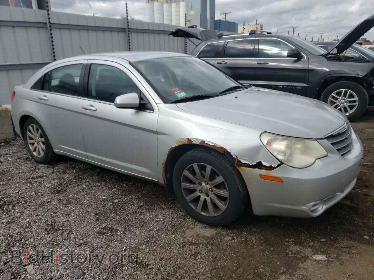 2010 CHRYSLER SEBRING - VIN: 1C3CC5FB4AN179341 - Фото 4