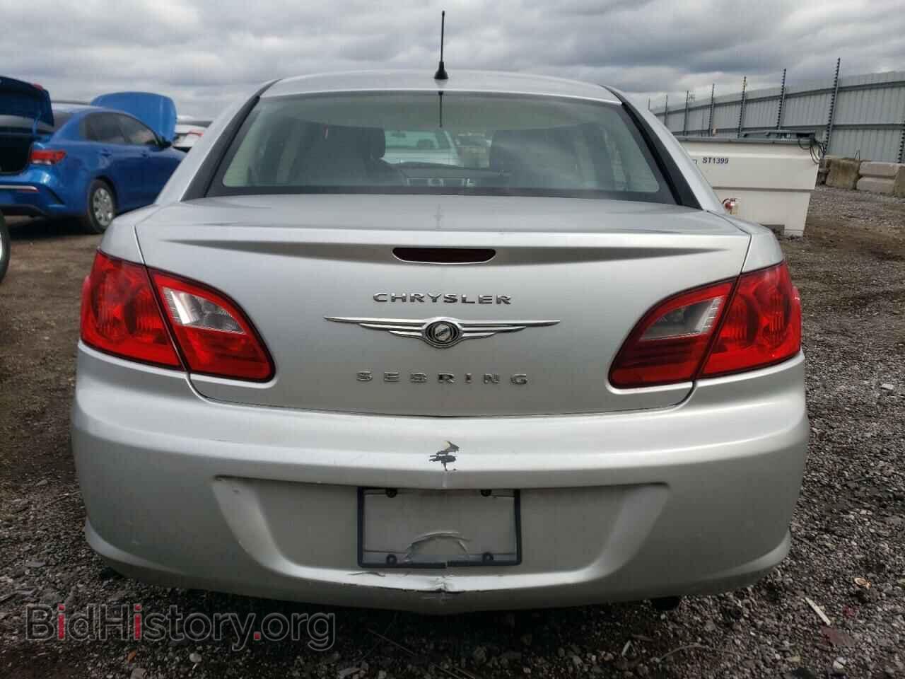 2010 CHRYSLER SEBRING - VIN: 1C3CC5FB4AN179341 - Фото 6