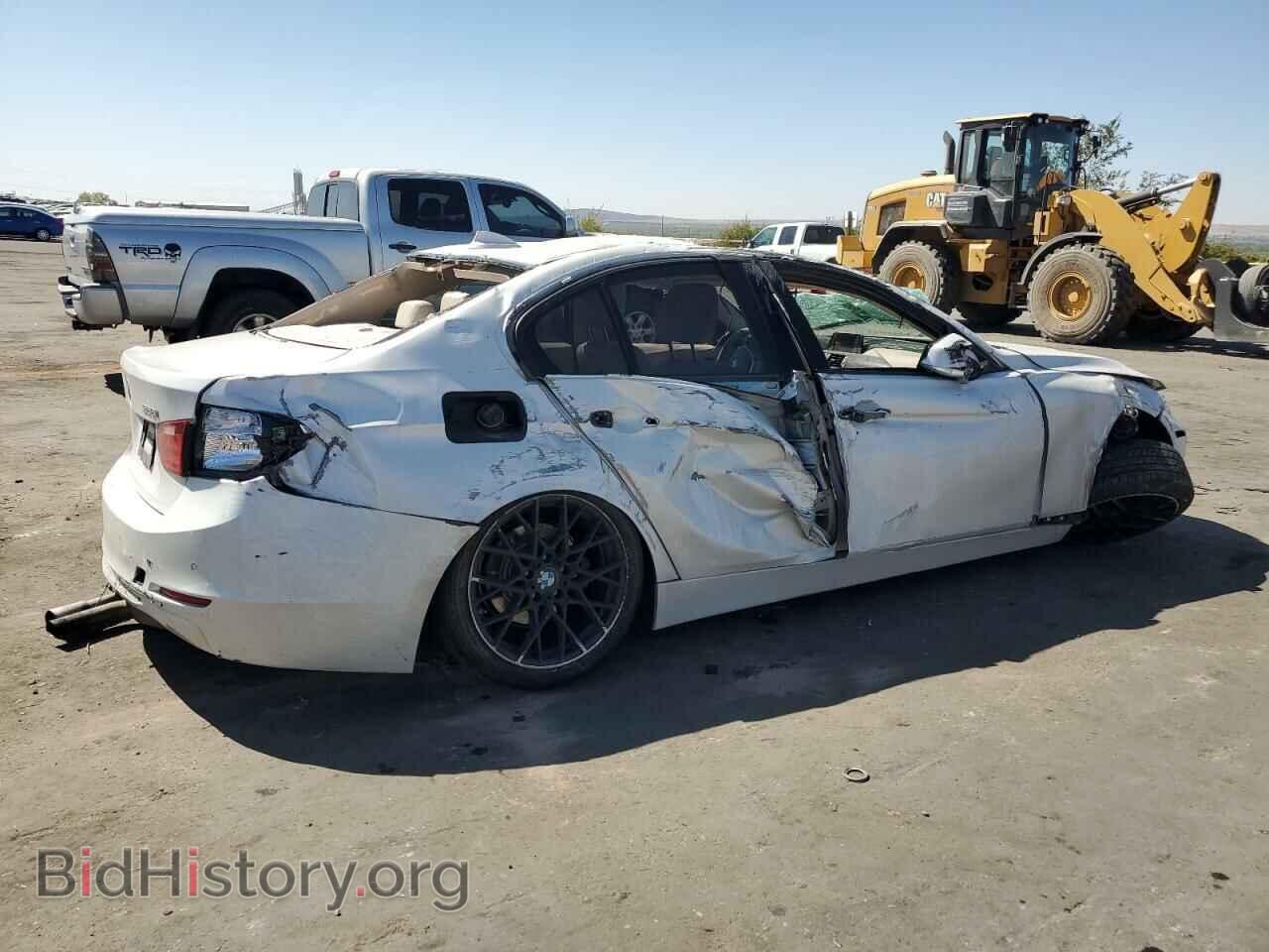 2013 BMW 3 SERIES - VIN: WBA3C1C56DF442864 - Фото 3