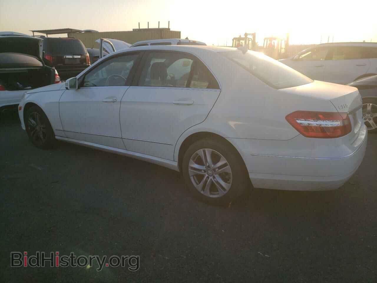 2011 MERCEDES-BENZ E-CLASS - VIN: WDDHF5GB5BA294696 - Фото 2