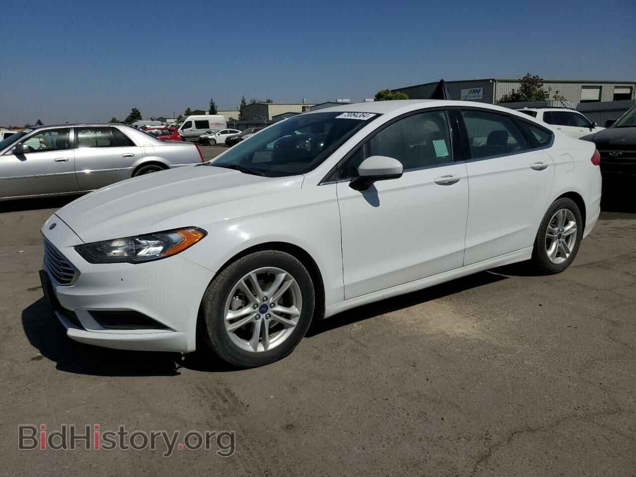 Photo 3FA6P0HD8JR136963 - FORD FUSION 2018