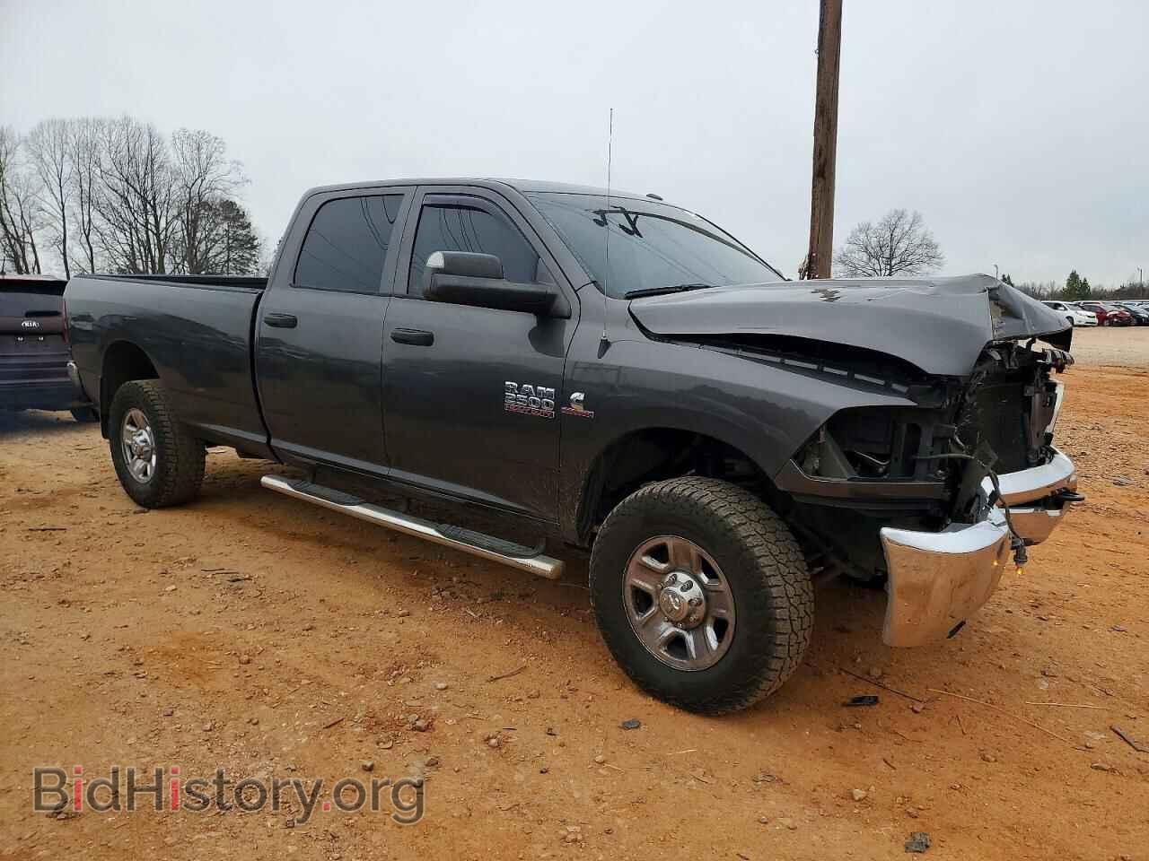 2017 RAM All Models - VIN: 3C6UR5HL5HG517683 - Photo 4