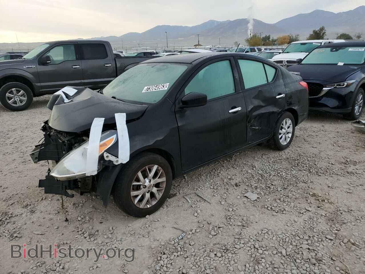 Photo 3N1CN7AP7JL818416 - NISSAN VERSA 2018