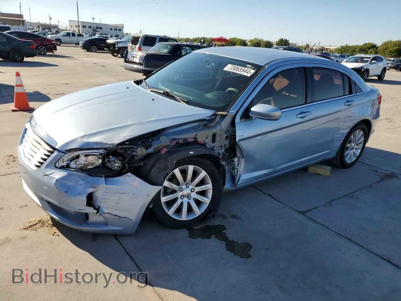 Фотография 1C3CCBBB2EN137700 - CHRYSLER 200 2014
