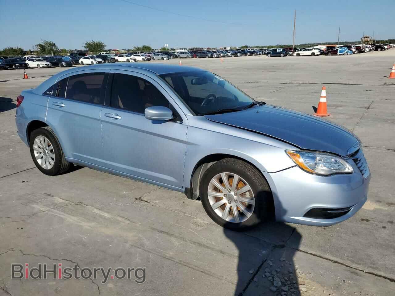 2014 CHRYSLER 200 - VIN: 1C3CCBBB2EN137700 - Фото 4
