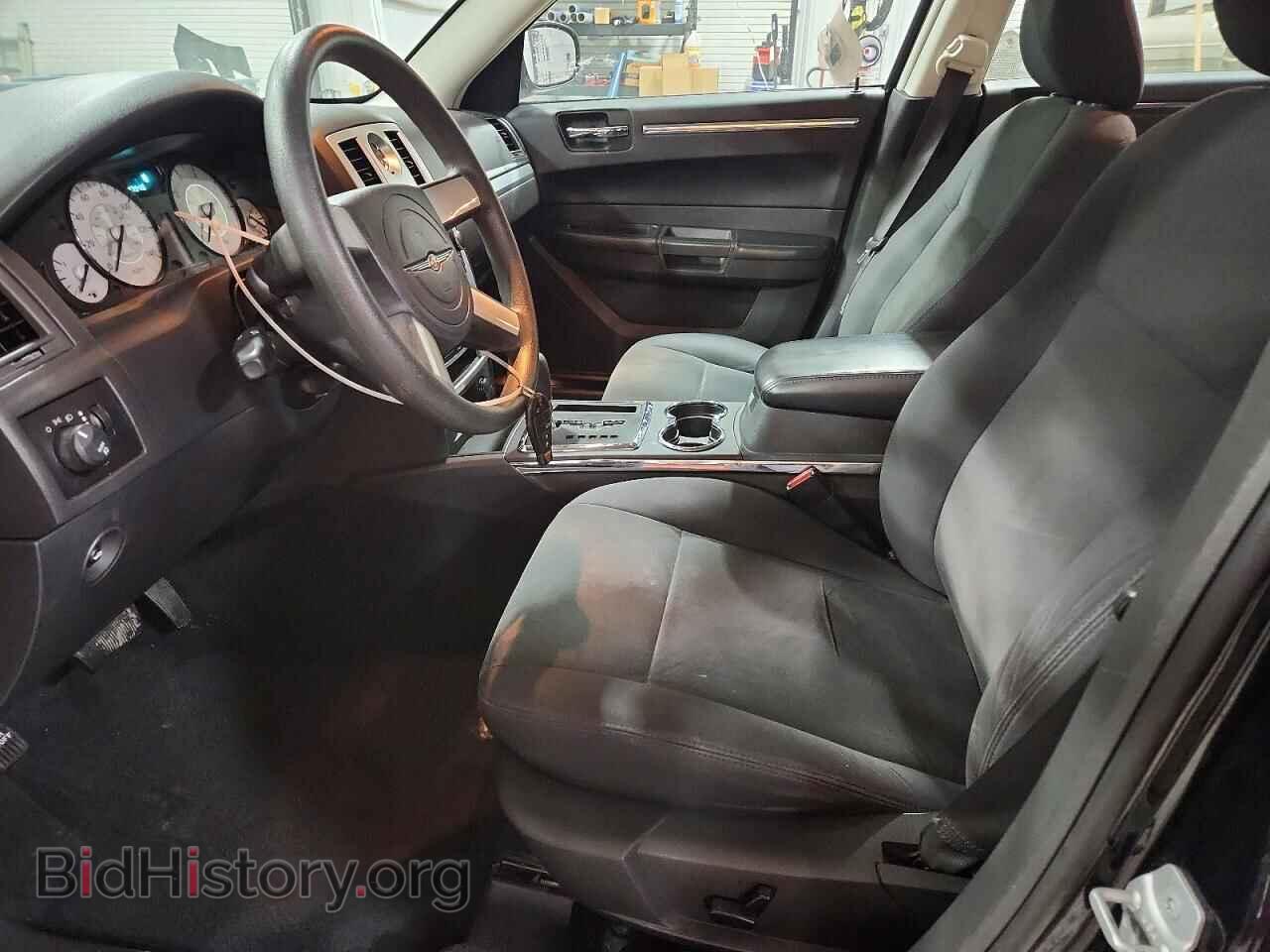 2010 CHRYSLER 300 - VIN: 2C3CA1CV9AH329286 - Фото 7