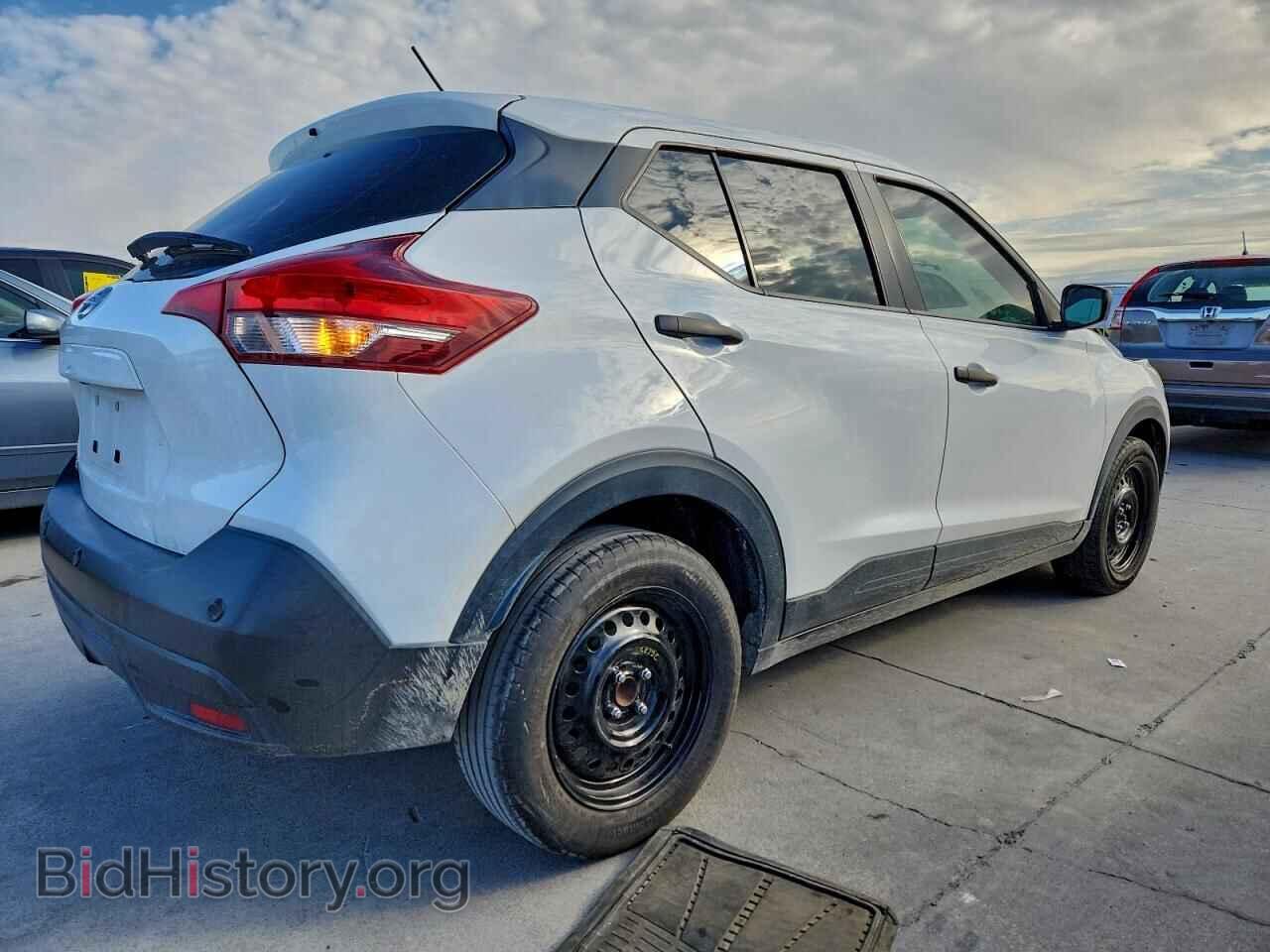 2020 NISSAN KICKS - VIN: 3N1CP5BVXLL529397 - Фото 3