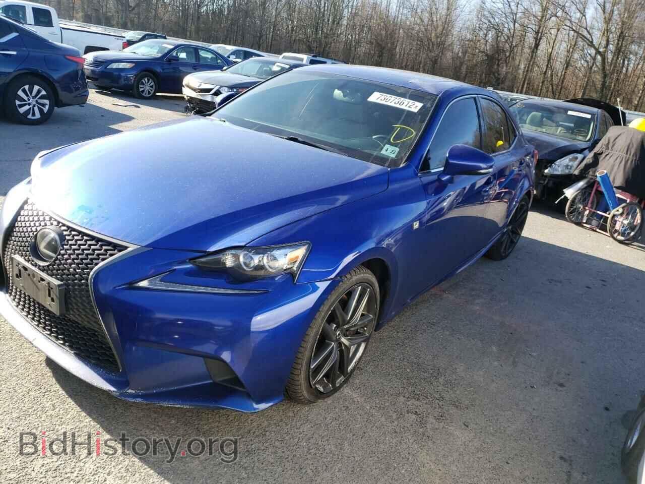 Photo JTHCM1D24G5003000 - LEXUS IS 2016