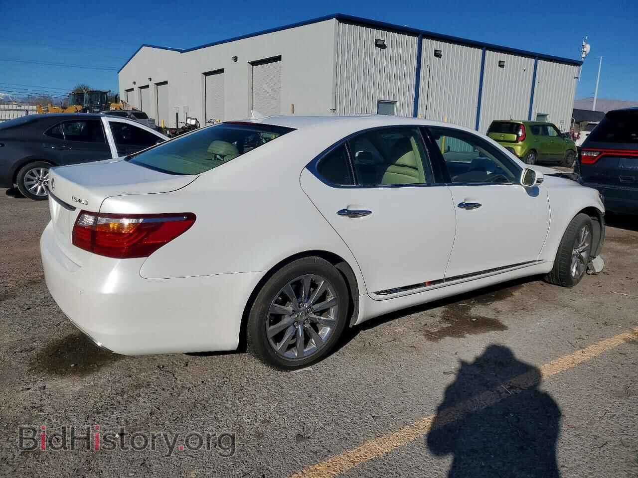 2010 LEXUS LS460 - VIN: JTHBL5EF3A5100915 - Фото 3