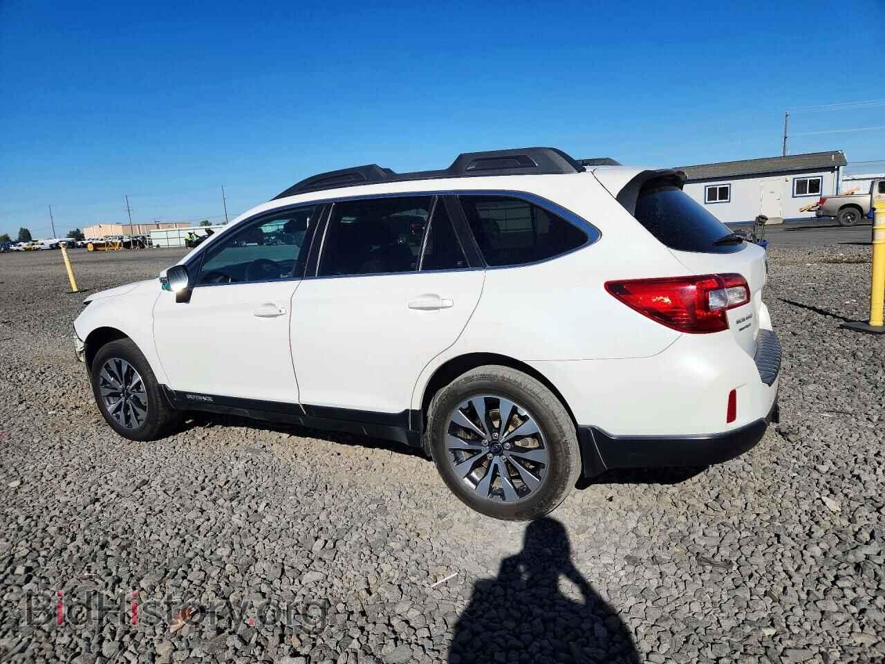 2015 SUBARU OUTBACK - VIN: 4S4BSAJC3F3349206 - Фото 2