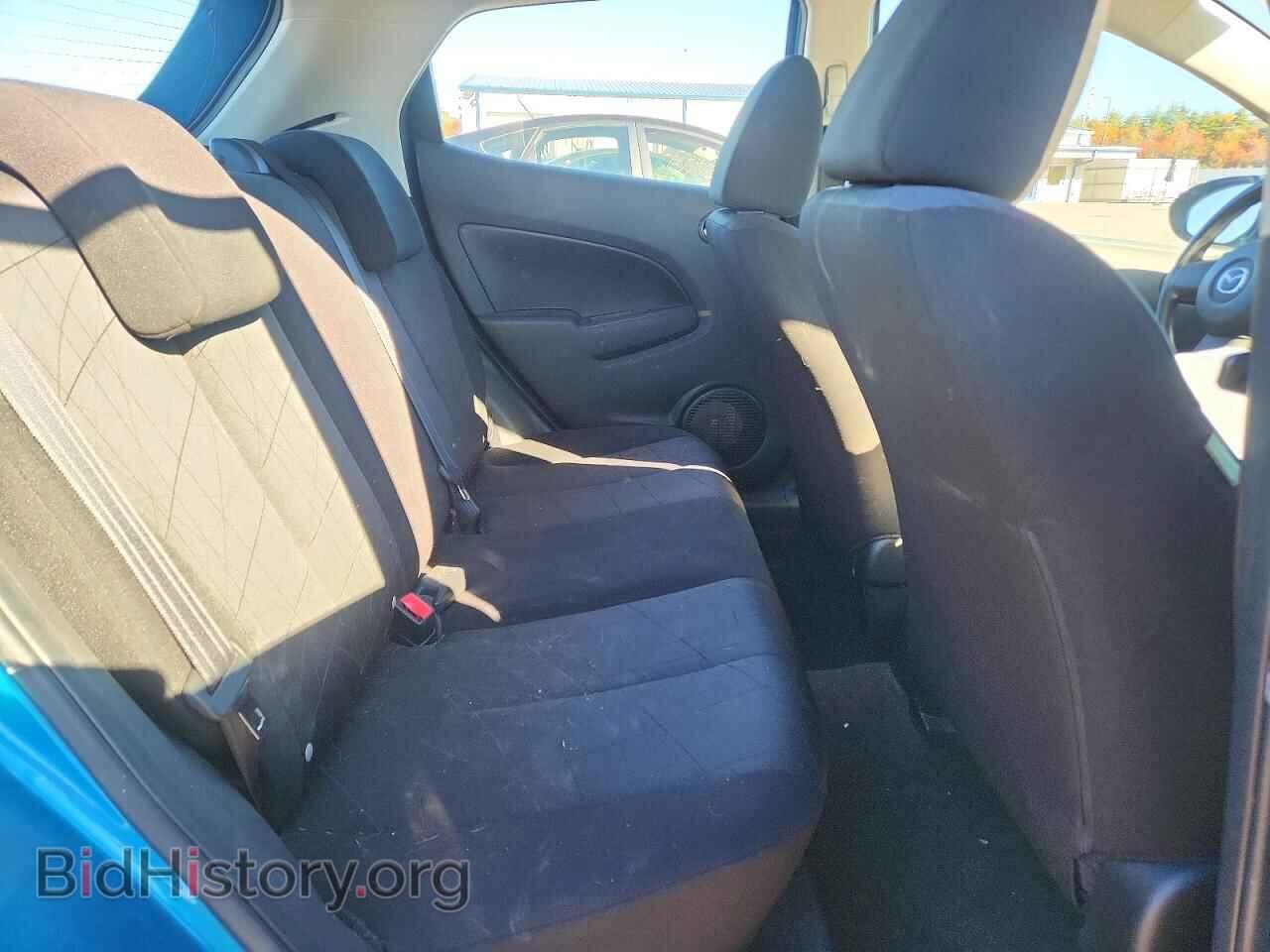 2011 Mazda 2 (VIN JM1DE1HZ4B0112105) — photo 10 of 12