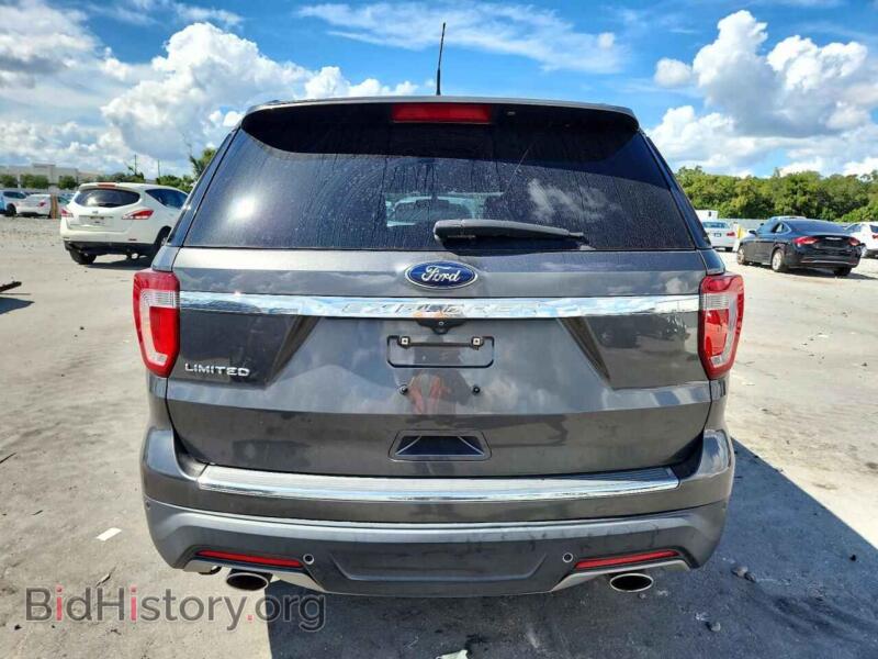 2018 Ford EXPLORER (VIN 1FM5K7F89JGB66821) — photo 6 of 13