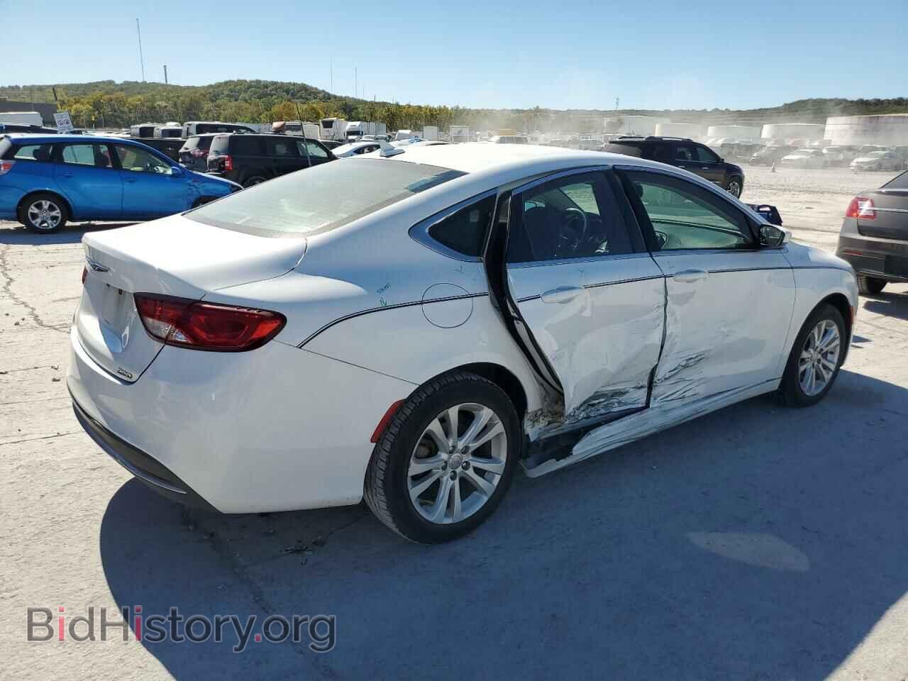 2016 CHRYSLER 200 - VIN: 1C3CCCAB7GN169357 - Фото 3