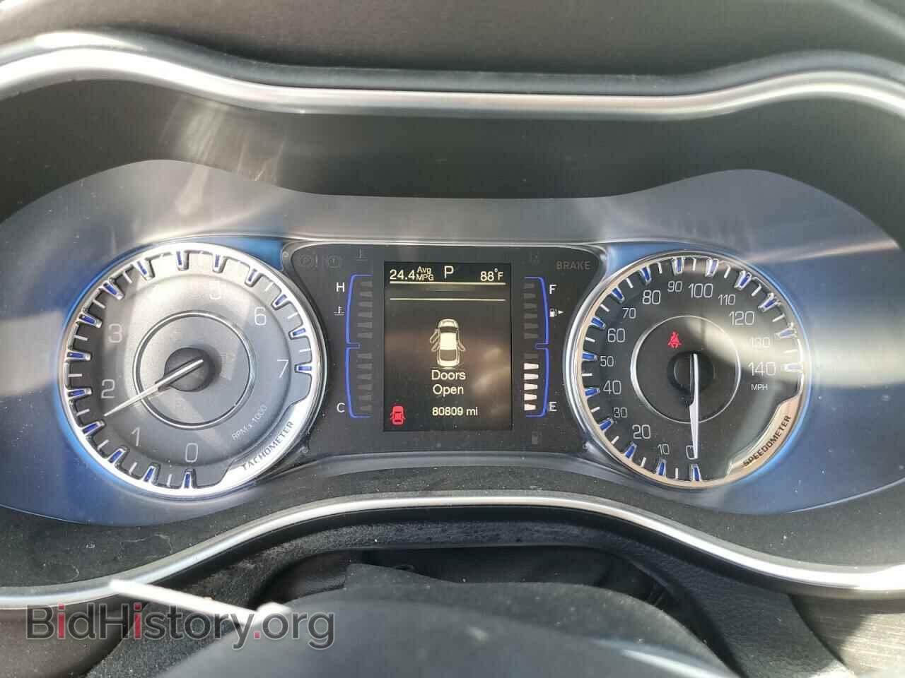 2016 CHRYSLER 200 - VIN: 1C3CCCAB7GN169357 - Фото 9